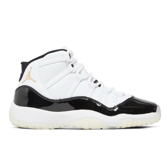 AIR JORDAN 11 'Gratitude' Black and White Patents size Men’s 11 (New in Box) - Picture 1 of 11